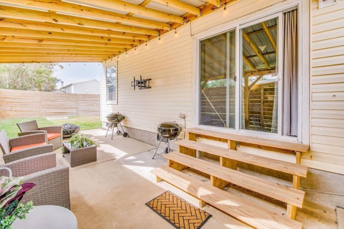 Cam'S Coastal Cottage- Nas Pensacola, Close To Beach Buitenkant foto