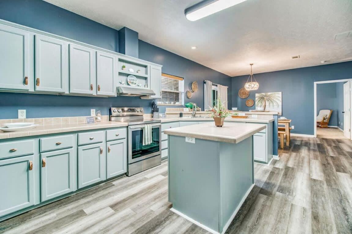 Cam'S Coastal Cottage- Nas Pensacola, Close To Beach Buitenkant foto